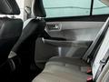 Toyota Camry 2016 года за 8 400 000 тг. в Атырау – фото 23