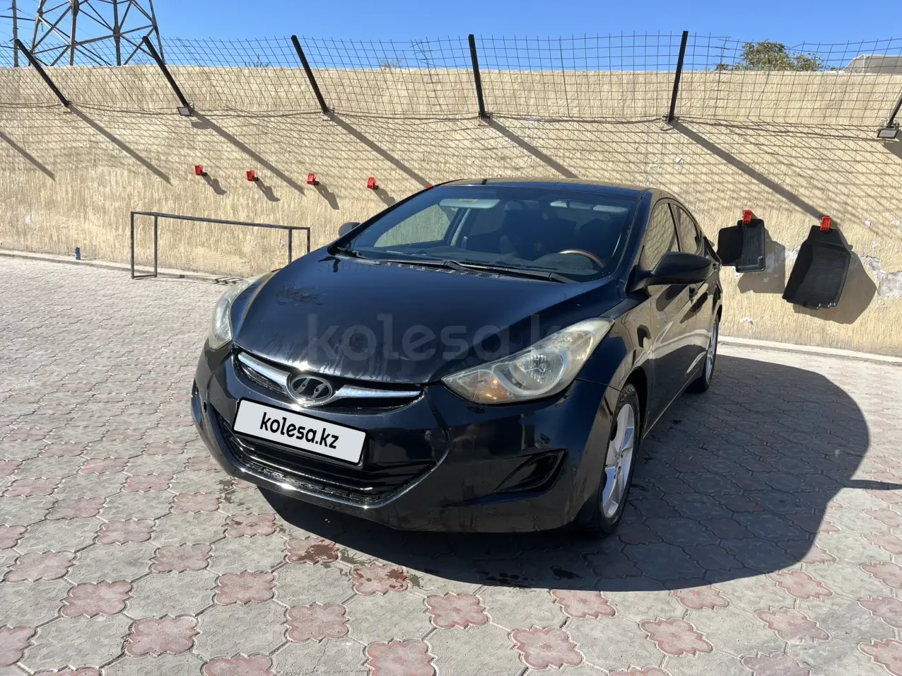 Hyundai Elantra, 2011