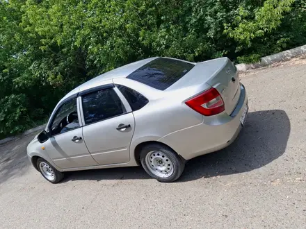 ВАЗ (Lada) Granta 2190 2012 года за 1 800 000 тг. в Семей – фото 4