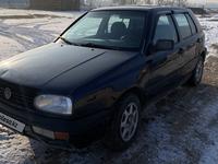 Volkswagen Golf 1993 годаfor1 500 000 тг. в Кордай