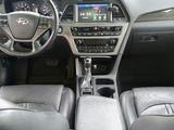 Hyundai Sonata 2015 года за 6 200 000 тг. в Шу – фото 2