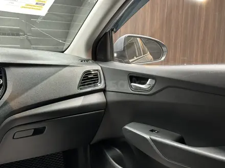 Hyundai Accent 2020 года за 7 800 000 тг. в Актобе – фото 10