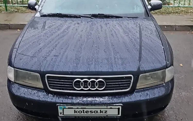 Audi A4 1995 годаfor2 000 000 тг. в Астана