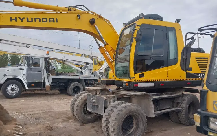 Hyundai  R140W 2006 годаүшін22 000 000 тг. в Астана