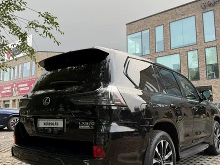 Lexus LX 570 2021 года за 65 000 000 тг. в Алматы – фото 4