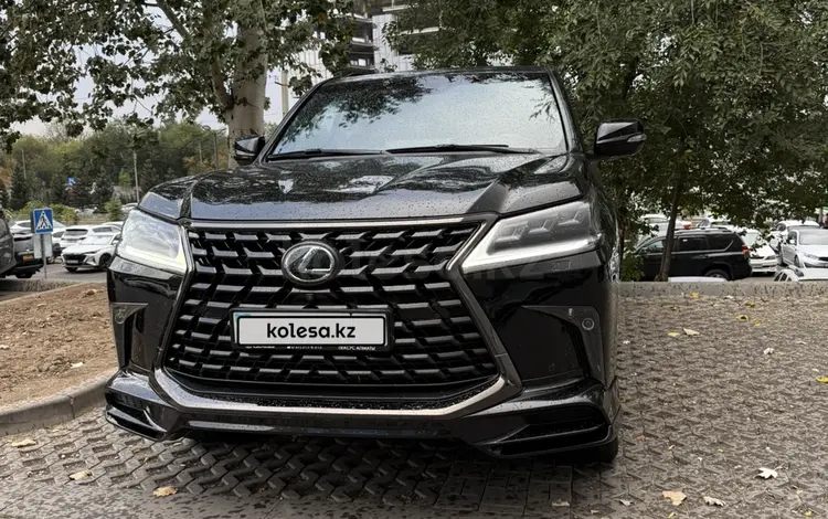 Lexus LX 570 2021 года за 65 000 000 тг. в Алматы
