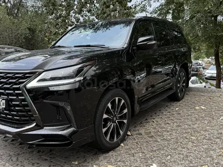 Lexus LX 570 2021 года за 65 000 000 тг. в Алматы – фото 2