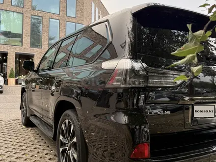 Lexus LX 570 2021 года за 65 000 000 тг. в Алматы – фото 5