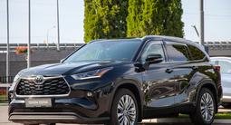 Toyota Highlander Luxe 2024 года за 33 390 000 тг. в Алматы – фото 2