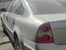 Volkswagen Passat, 2001