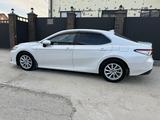 Toyota Camry 2021 годаfor13 200 000 тг. в Атырау – фото 3