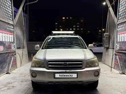 Toyota Highlander 2003 года за 6 450 000 тг. в Алматы – фото 2