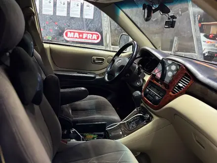 Toyota Highlander 2003 года за 6 450 000 тг. в Алматы – фото 10