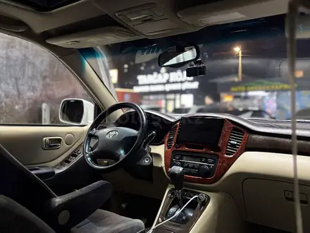 Toyota Highlander 2003 года за 6 450 000 тг. в Алматы – фото 11