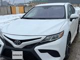 Toyota Camry 2018 годаfor11 500 000 тг. в Астана