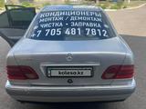 Mercedes-Benz E 230 1997 года за 1 300 000 тг. в Павлодар – фото 2