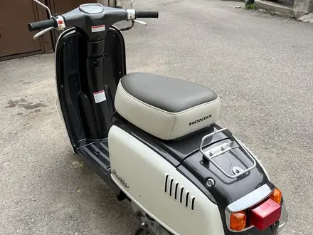 Honda  Julio 2000 года за 850 000 тг. в Алматы – фото 6