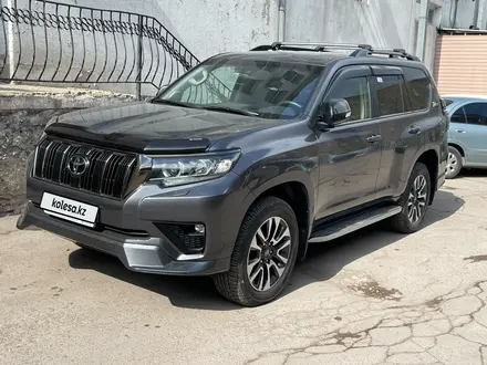 Toyota Land Cruiser Prado 2022 года за 35 900 000 тг. в Караганда