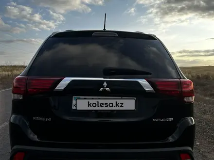 Mitsubishi Outlander 2015 года за 9 000 000 тг. в Караганда – фото 10