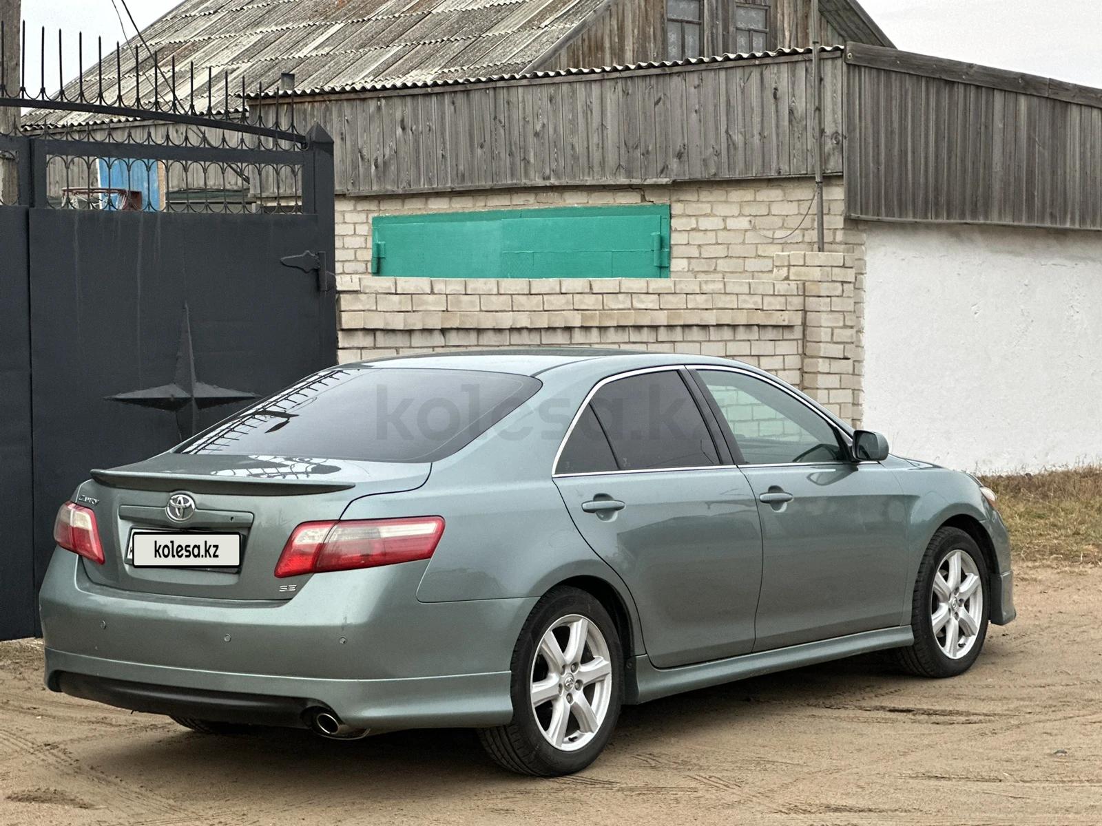 Toyota Camry 2007 г.