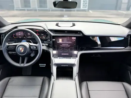 Porsche Cayenne S Electric 2026 года за 78 800 000 тг. в Астана – фото 11
