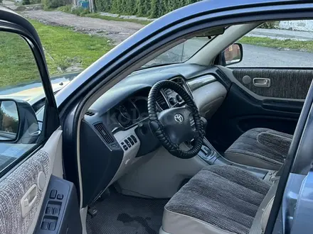 Toyota Highlander 2002 года за 6 000 000 тг. в Усть-Каменогорск – фото 9