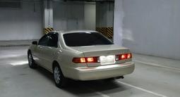 Toyota Camry 1999 года за 3 600 000 тг. в Семей – фото 3