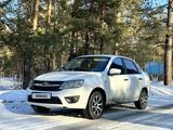 ВАЗ (Lada) Granta 2190 2013 годаfor2 100 000 тг. в Семей