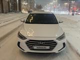 Hyundai Elantra 2017 года за 7 200 000 тг. в Астана