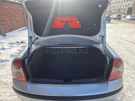 Volkswagen Passat 2002 года за 2 970 000 тг. в Астана – фото 8