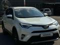 Toyota RAV4 2017 годаүшін11 750 000 тг. в Алматы