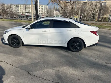 Hyundai Elantra 2023 года за 10 500 000 тг. в Алматы – фото 9