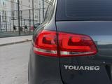Volkswagen Touareg 2011 года за 7 300 000 тг. в Астана – фото 5