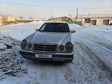 Mercedes-Benz E 200 1996 года за 3 300 000 тг. в Караганда