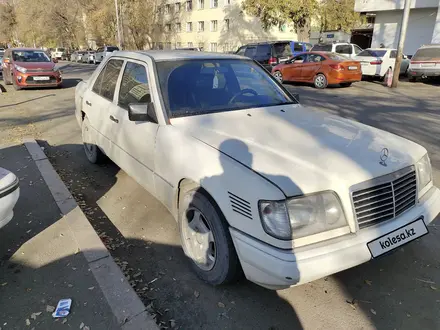 Mercedes-Benz E 250 1994 года за 1 400 000 тг. в Алматы – фото 8