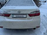 Toyota Camry 2018 года за 13 000 000 тг. в Актау – фото 2