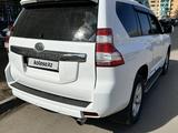 Toyota Land Cruiser Prado 2013 года за 17 300 000 тг. в Астана – фото 2