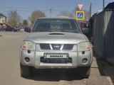 Nissan NP300 2012 года за 5 200 000 тг. в Астана