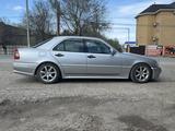 Mercedes-Benz C 280 1997 годаүшін3 200 000 тг. в Актобе – фото 3