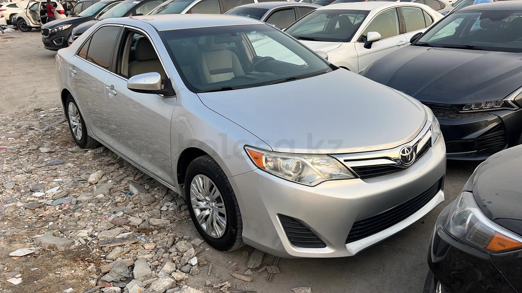 Toyota Camry 2014 г.