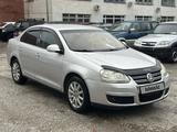 Volkswagen Jetta 2006 года за 2 990 000 тг. в Костанай – фото 2