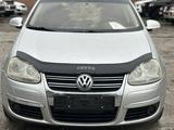 Volkswagen Jetta 2006 года за 2 990 000 тг. в Костанай – фото 4