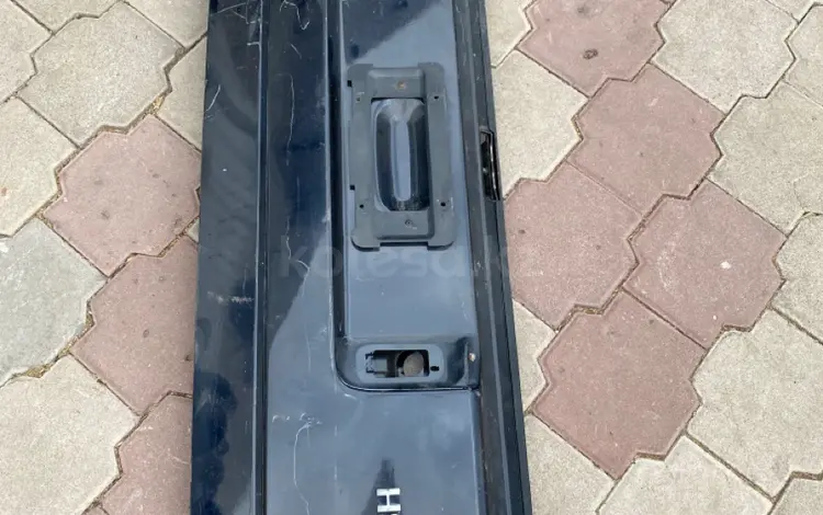 Крышка багажника. Дверь нижняя на Range Rover за 20 000 тг. в Караганда