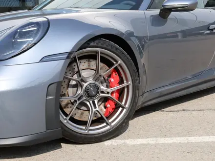 Porsche 911 GT3 2025 года за 216 127 800 тг. в Алматы – фото 4