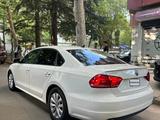 Volkswagen Passat 2014 года за 2 800 000 тг. в Актау – фото 4