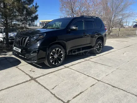 Toyota Land Cruiser Prado 2014 года за 16 400 000 тг. в Уральск – фото 3