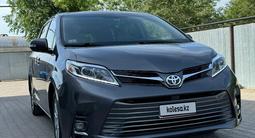 Toyota Sienna 2015 годаүшін11 300 000 тг. в Актобе