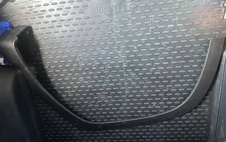 Накладка за 50 000 тг. в Астана