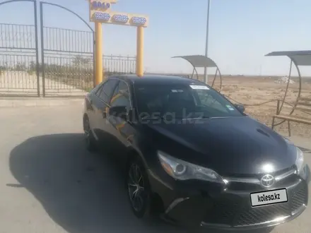 Toyota Camry 2015 года за 6 500 000 тг. в Жанаозен – фото 2