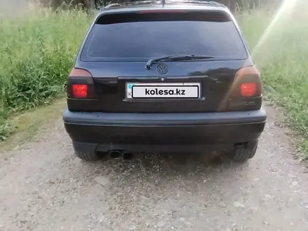 Volkswagen Golf 1995 года за 1 700 000 тг. в Алматы – фото 5